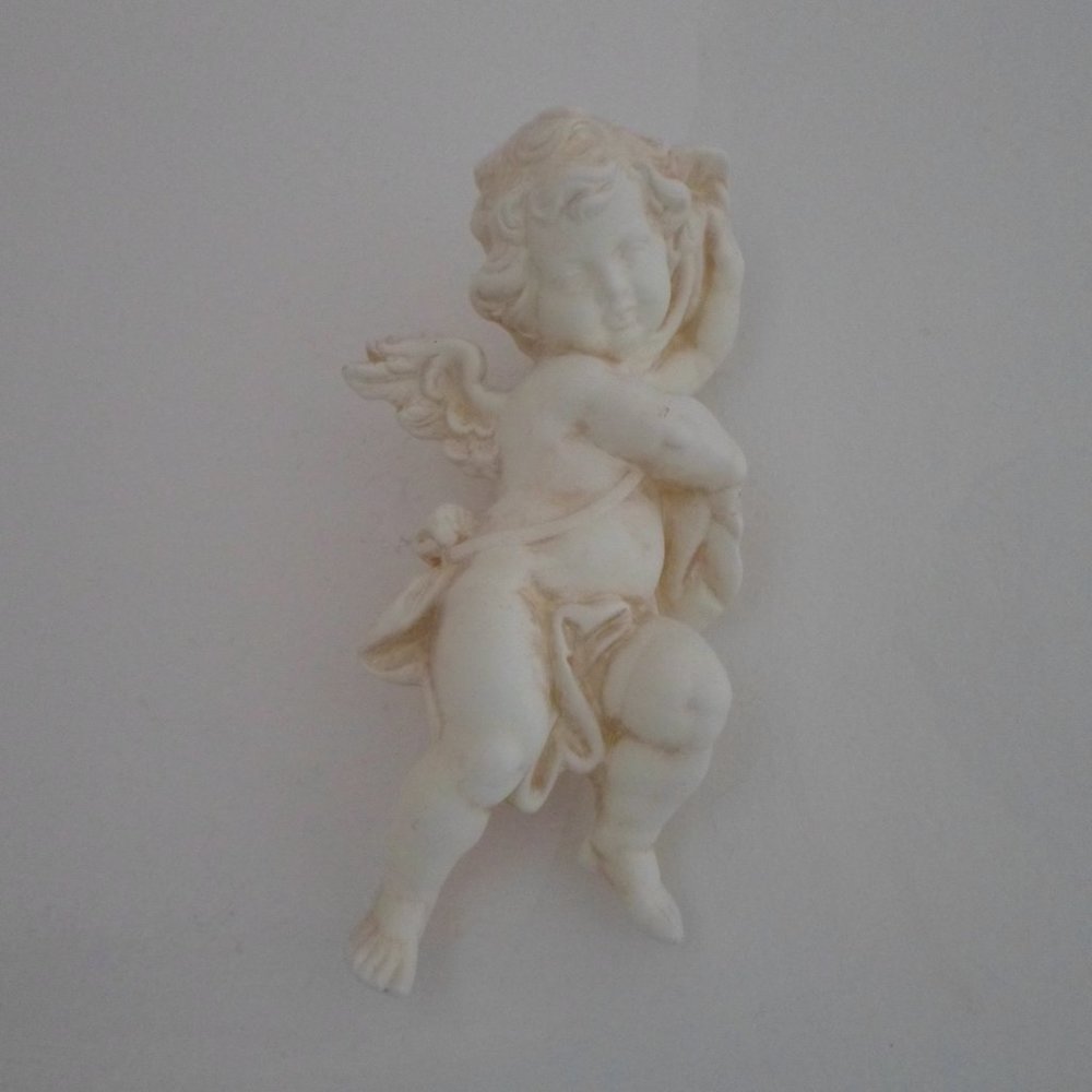 Cherubs 3-D Ceramic Wall Art / Décor - Picture 7 of 7